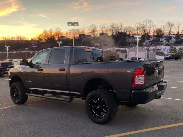 2022 RAM 2500 Tradesman Crew Cab 4x4 64 Box