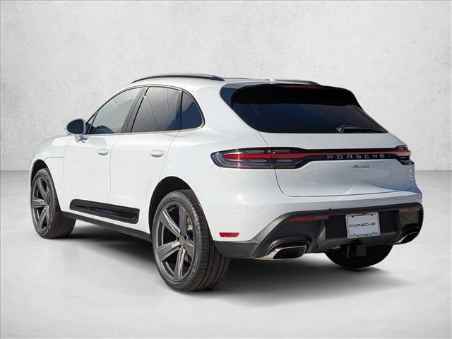 2026 Porsche Macan AWD