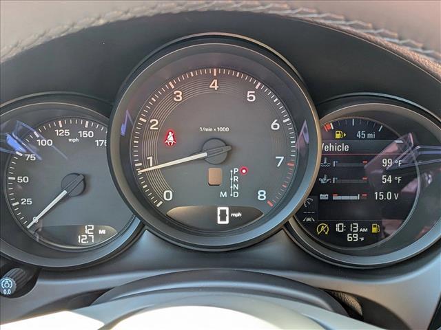 2026 Porsche Macan AWD