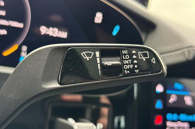 2023 Porsche Taycan Sport Turismo GTS