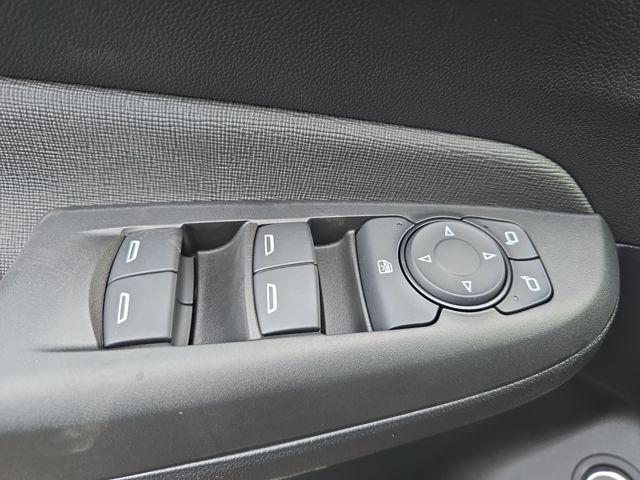 2026 Buick NV Preferred FWD