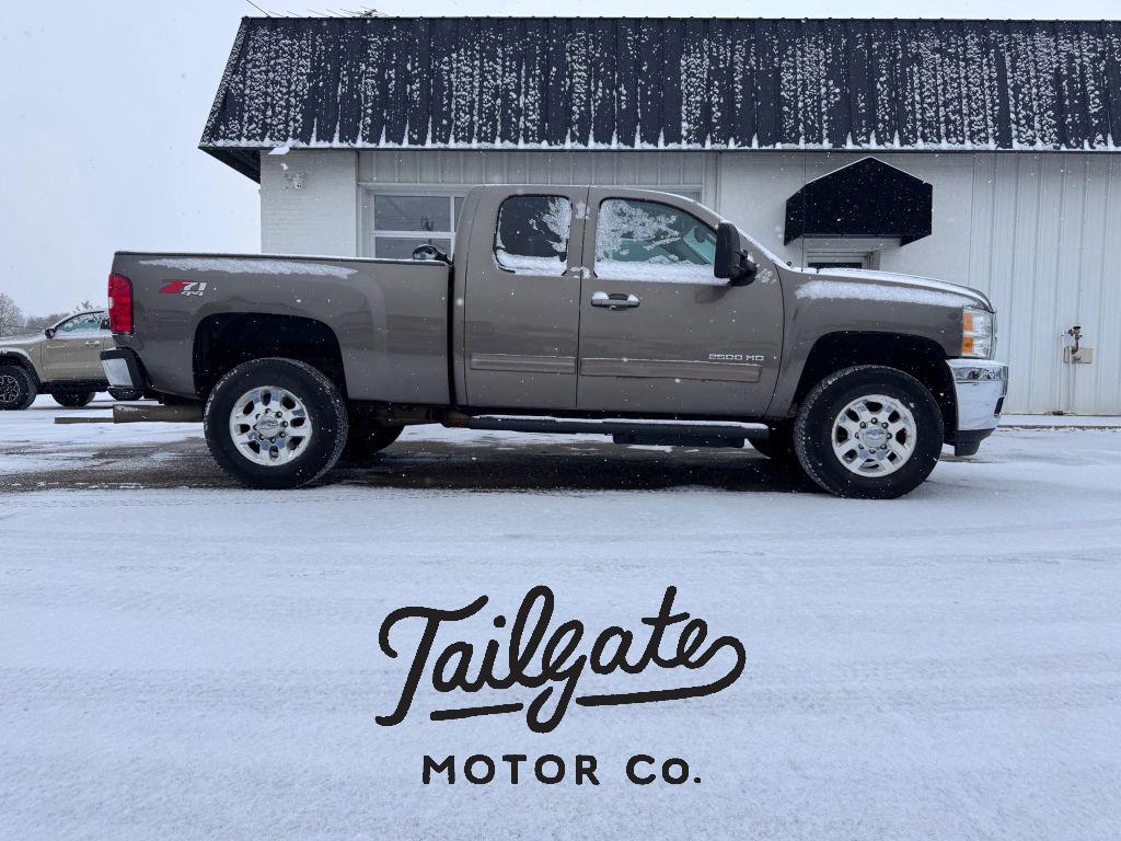2013 Chevrolet Silverado 2500HD LTZ's photo