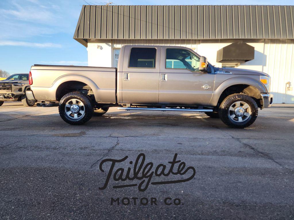 2012 Ford F-350 Super Duty Lariat's photo