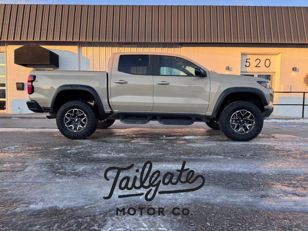 2024 Chevrolet Colorado ZR2's photo