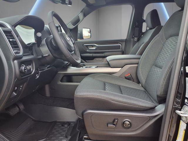 2026 Ram 1500 Lone Star Crew Cab 4x4 5'7" Box