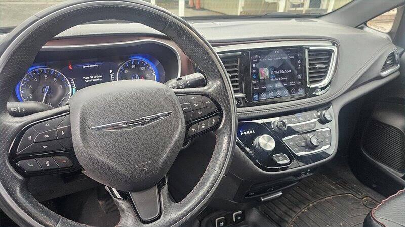 2020 Chrysler Pacifica 35th Anniversary Limited