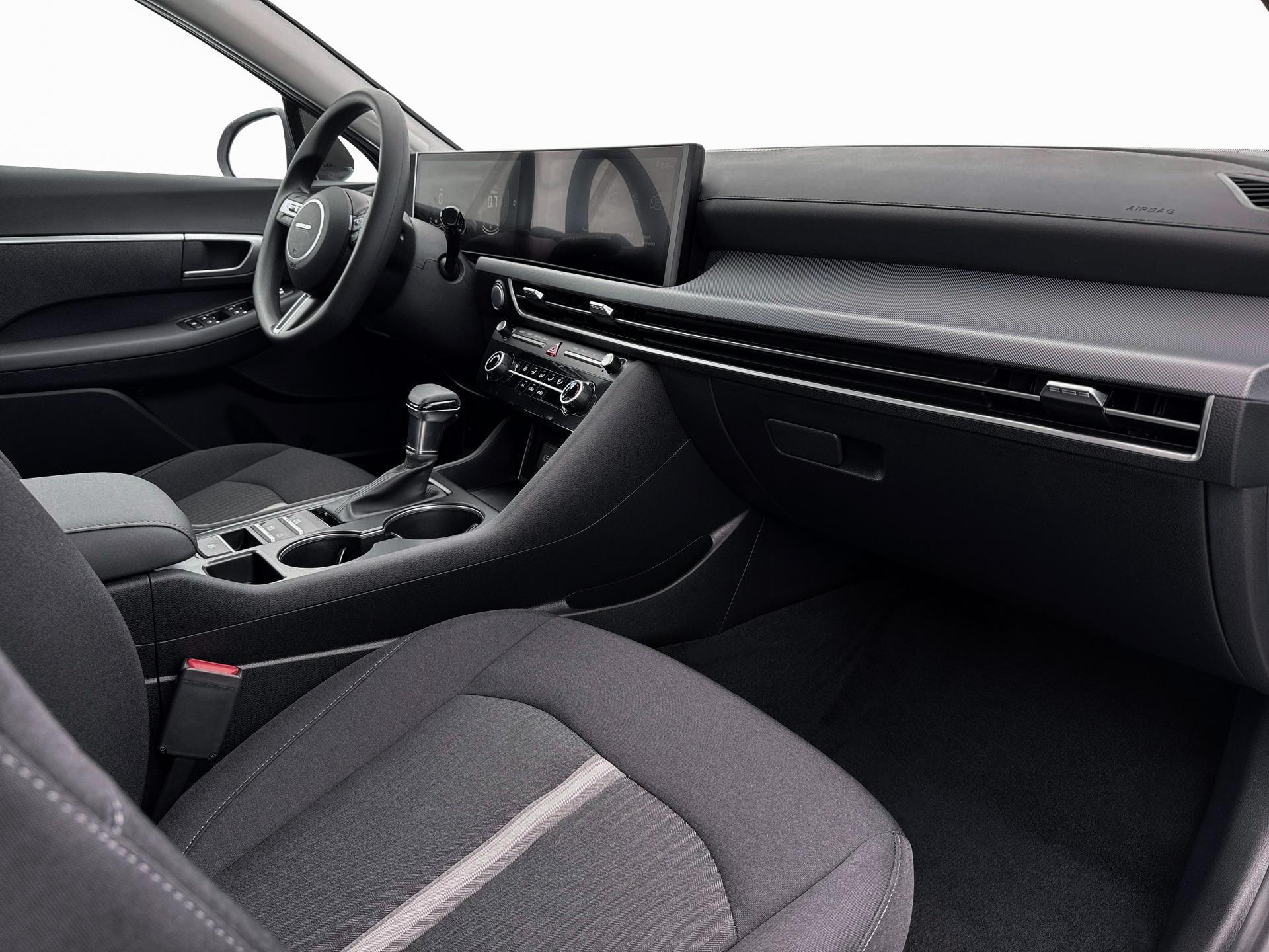 2026 Hyundai Sonata SE - Photo 15