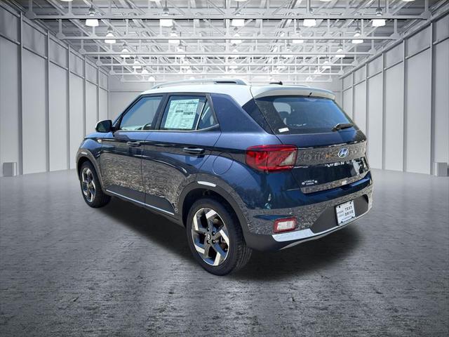 2026 Hyundai Venue SEL w/Two-Tone Roof