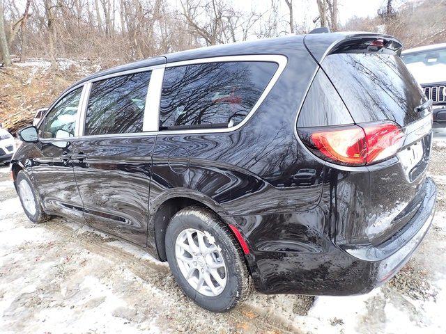 2026 Chrysler Voyager VOYAGER LX
