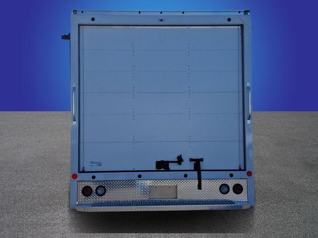 2024 Ford E-450 Cutaway Base DRW