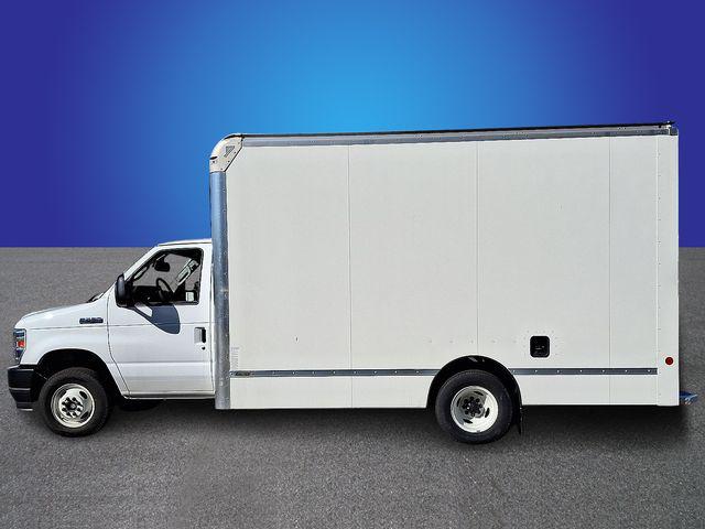 2024 Ford E-450 Cutaway Base DRW