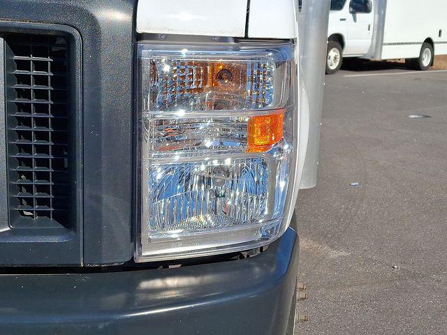 2024 Ford E-450 Cutaway Base DRW