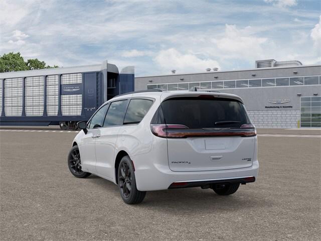 2026 Chrysler Pacifica PACIFICA LIMITED AWD