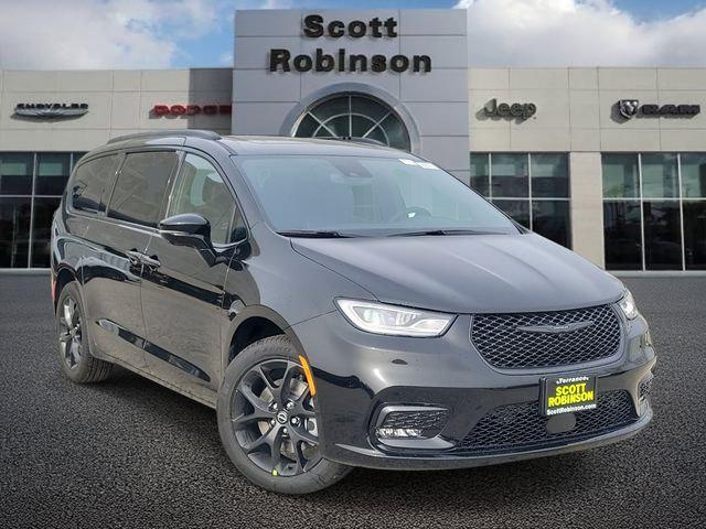 2026 Chrysler Pacifica PACIFICA LIMITED AWD