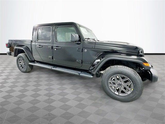 2026 Jeep Gladiator GLADIATOR SPORT S 4X4
