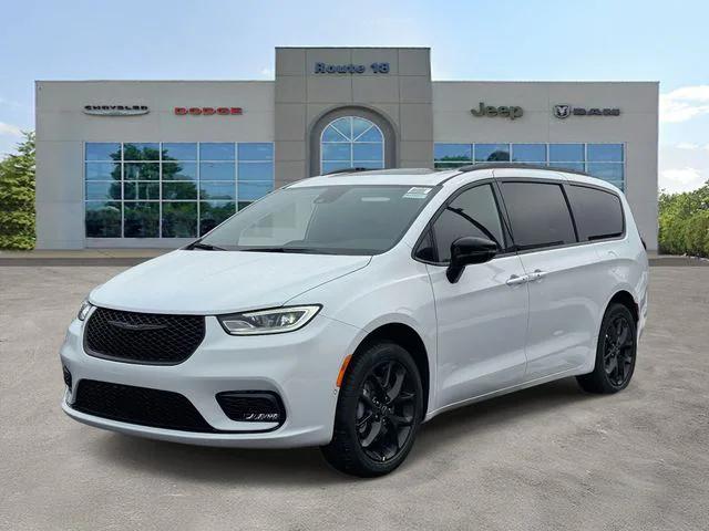 2026 Chrysler Pacifica PACIFICA LIMITED AWD