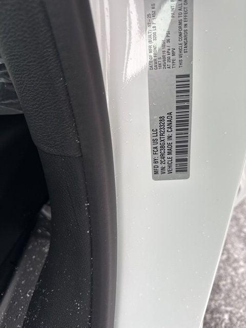 2026 Chrysler Pacifica Select AWD