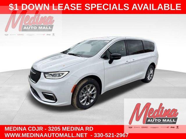 2026 Chrysler Pacifica PACIFICA SELECT AWD