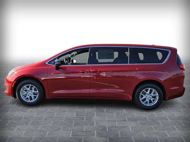 2026 Chrysler Voyager VOYAGER LX