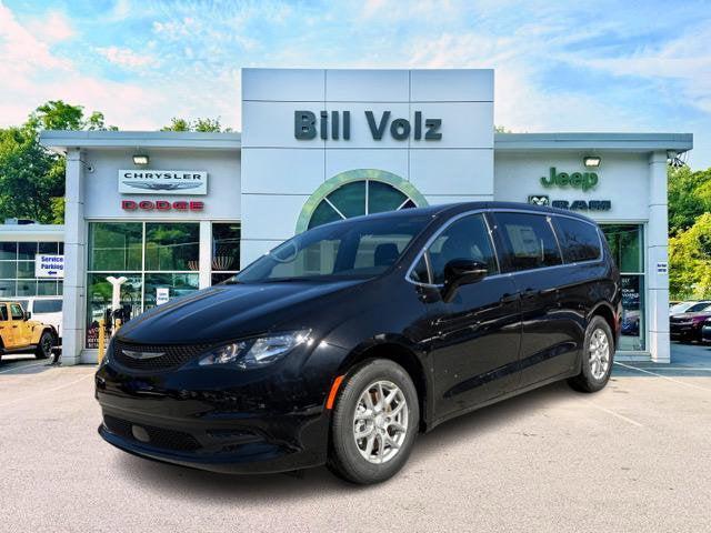 2026 Chrysler Voyager VOYAGER LX