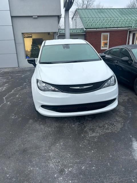 2026 Chrysler Voyager LX