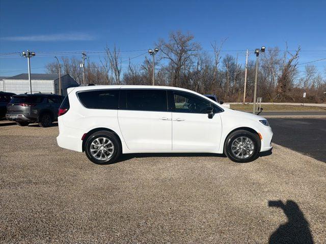 2026 Chrysler Pacifica PACIFICA LIMITED AWD