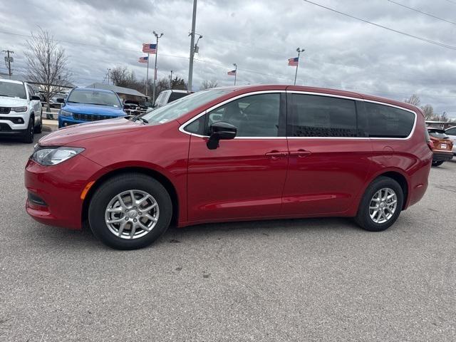 2026 Chrysler Voyager VOYAGER LX