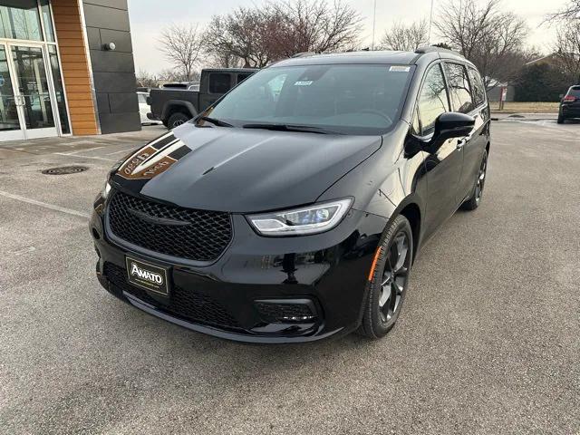 2026 Chrysler Pacifica PACIFICA LIMITED