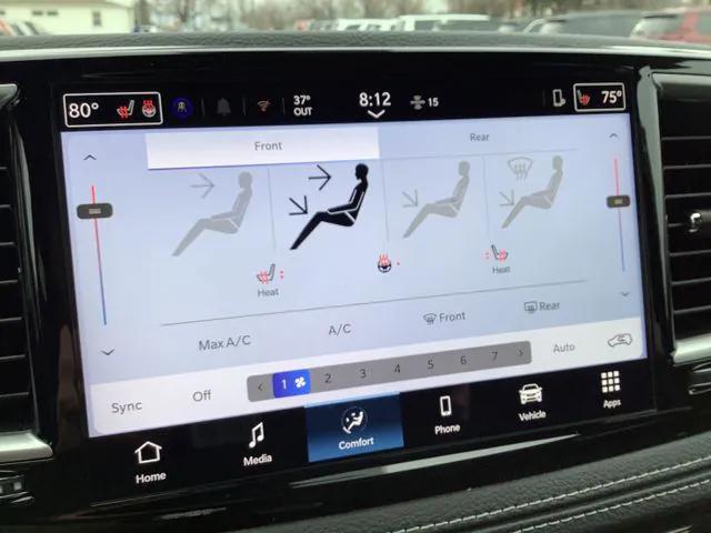 2026 Chrysler Pacifica Select AWD