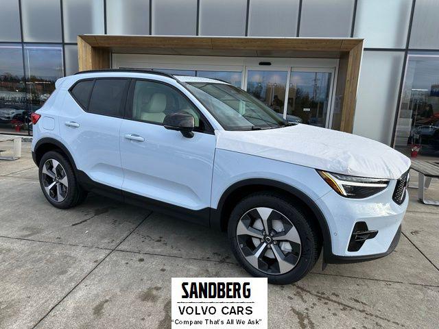 2026 Volvo XC40 B5 Plus for sale in Lynnwood, WA
