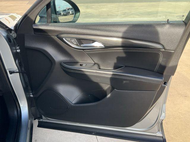 2023 Buick Envision Essence FWD