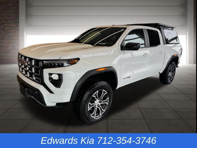 2024 GMC Canyon 4WD AT4