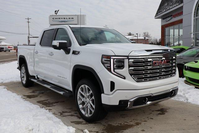 2023 GMC Sierra 1500 4WD Crew Cab Standard Box Denali