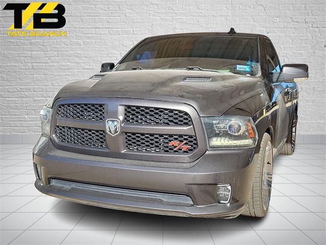 2017 RAM 1500 Sport Regular Cab 4x2 64 Box