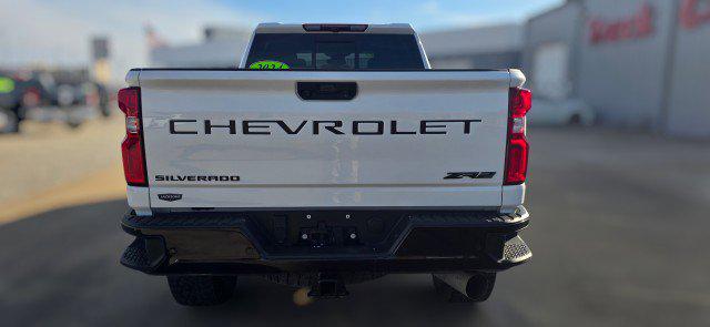 2024 Chevrolet Silverado 2500HD 4WD Crew Cab Standard Bed ZR2 2024 Chevrolet Silverado 2500HD 4WD Crew Cab Standard Bed ZR2