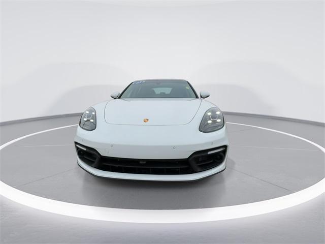2023 Porsche Panamera Base