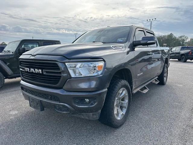 2019 RAM 1500 Big Horn/Lone Star Crew Cab 4x4 57 Box 2019 RAM 1500 Big Horn/Lone Star Crew Cab 4x4 57 Box