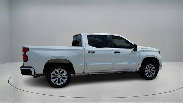 2023 Chevrolet Silverado 1500 2WD Crew Cab Short Bed Custom 2023 Chevrolet Silverado 1500 2WD Crew Cab Short Bed Custom