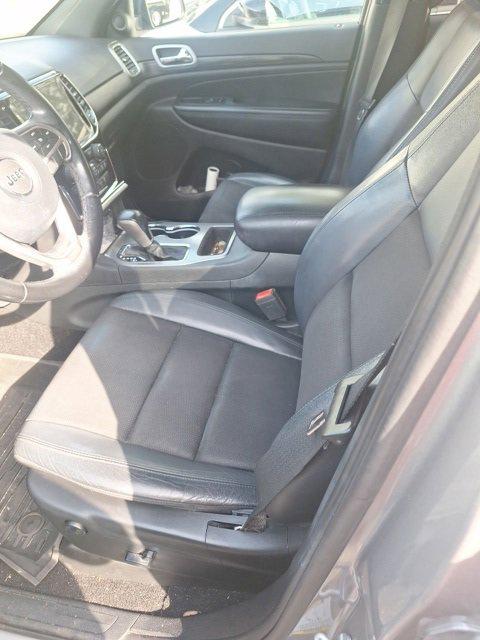 2020 Jeep Grand Cherokee Laredo E 4X2 2020 Jeep Grand Cherokee Laredo E 4X2