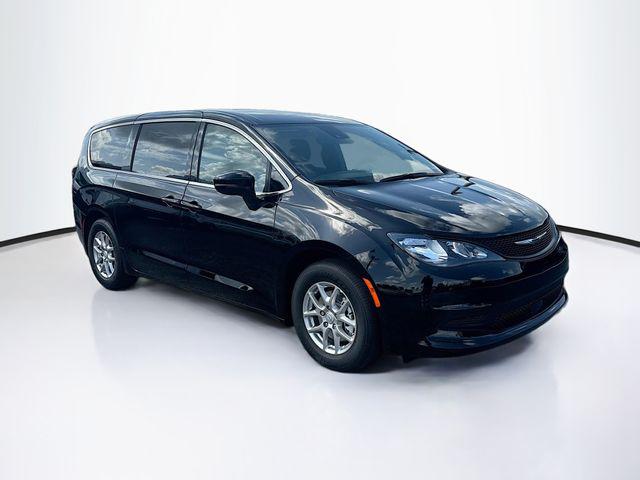 2025 Chrysler Voyager LX 2025 Chrysler Voyager LX