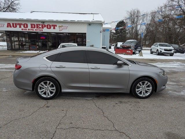 2016 Chrysler 200 Limited