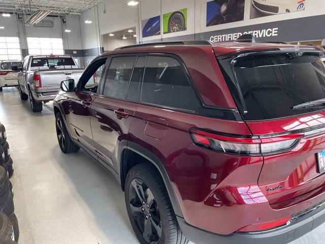 2024 Jeep Grand Cherokee Limited 4x4 2024 Jeep Grand Cherokee Limited 4x4