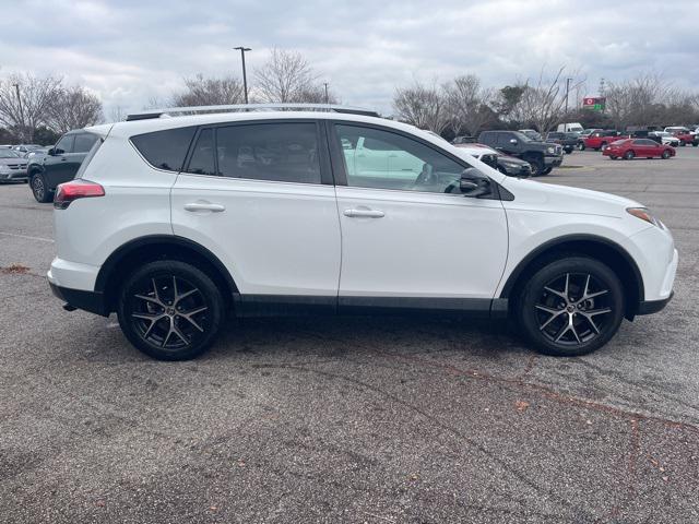 2016 Toyota RAV4 SE