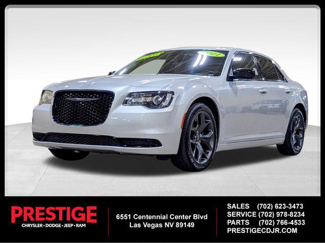 2021 Chrysler 300 Touring