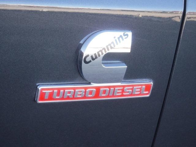 2020 RAM 3500 Limited Crew Cab 4x4 64 Box