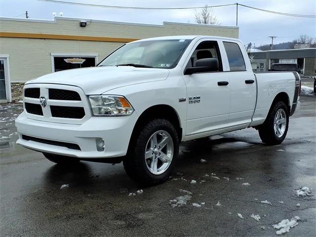 2018 RAM 1500 Express Quad Cab 4x4 64 Box 2018 RAM 1500 Express Quad Cab 4x4 64 Box
