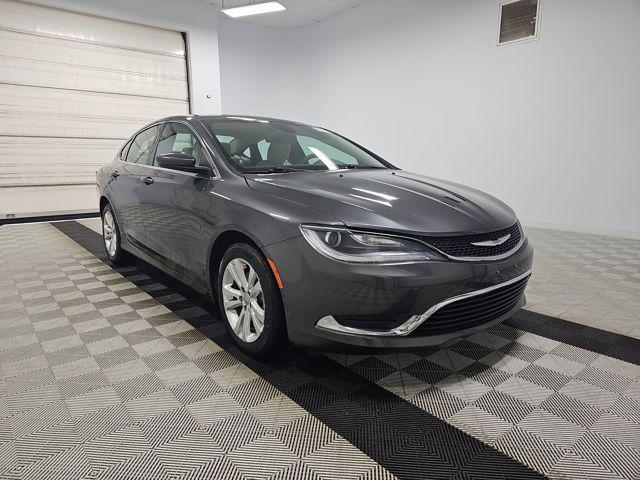 2016 Chrysler 200 Limited 2016 Chrysler 200 Limited