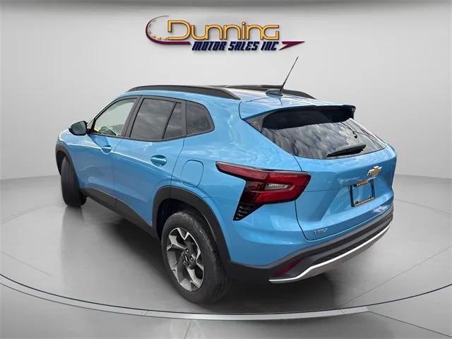 2025 Chevrolet Trax FWD LT