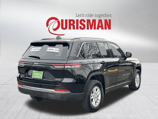 2023 Jeep Grand Cherokee Laredo 4x4 2023 Jeep Grand Cherokee Laredo 4x4