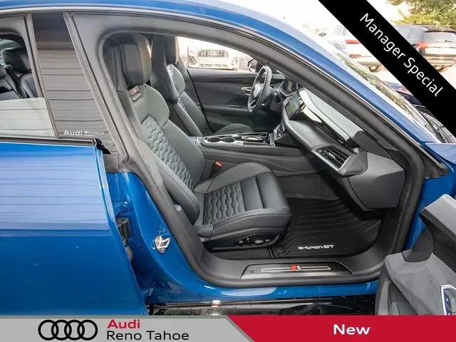 2026 Audi e-tron GT Prestige quattro